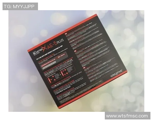 足球脸罩的创新设计与功能解析助力运动员保护与表现提升